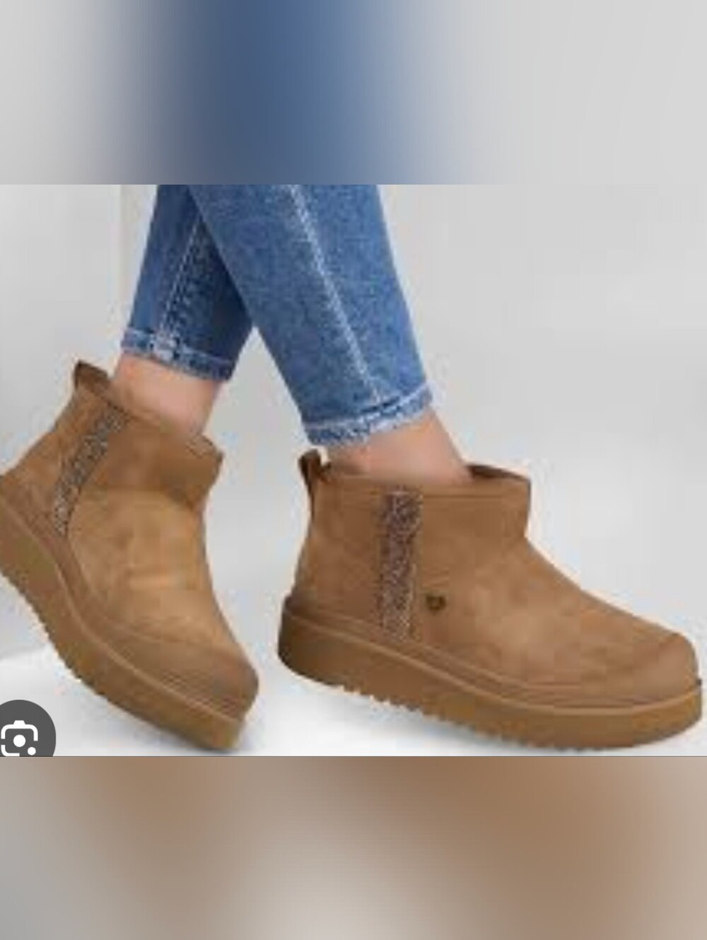 Sketcher Dakota Heart Hooper Suede Chestnut Size 8.5 Rhinestone Memoryfoam